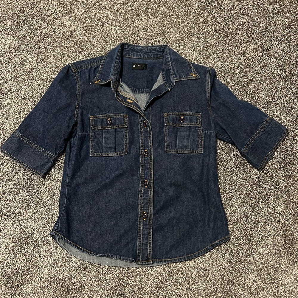 Guess short sleeve denim button up top